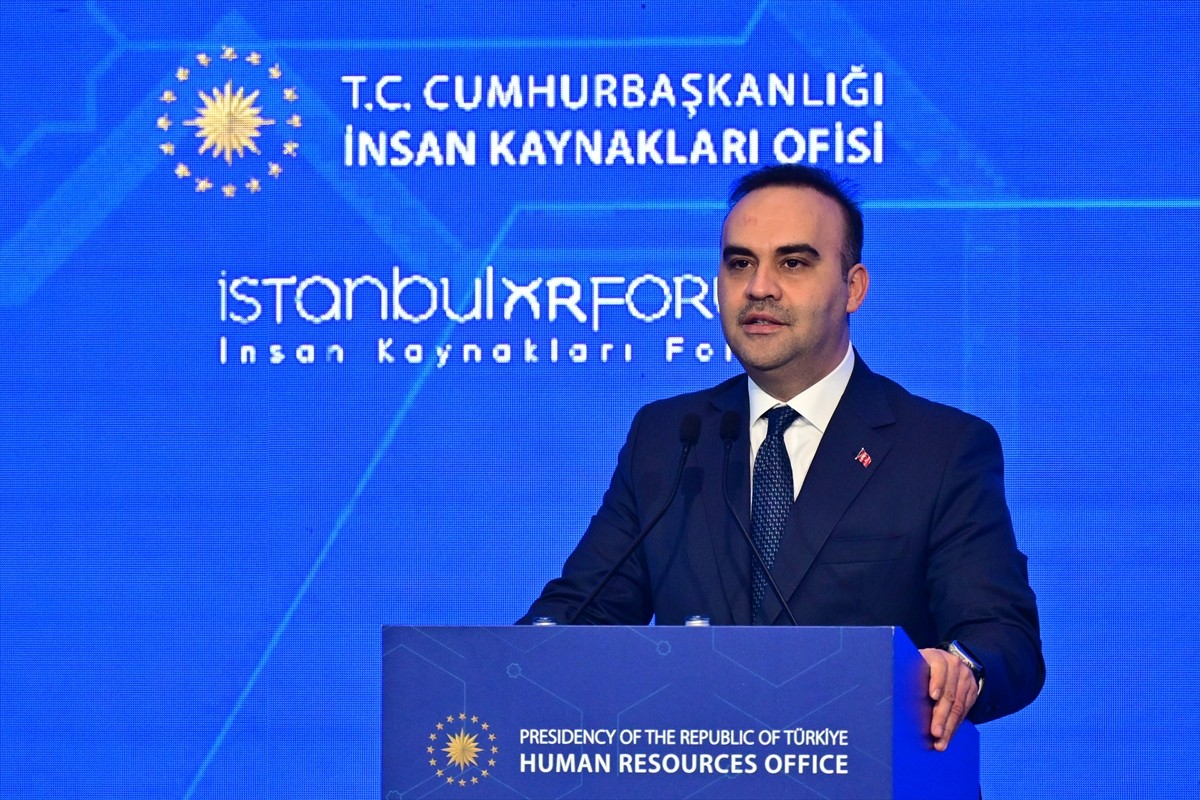 Sanayi ve Teknoloji Bakanı Mehmet Fatih Kacır, Cumhurbaşkanlığı İnsan Kaynakları Ofisi tarafından...
