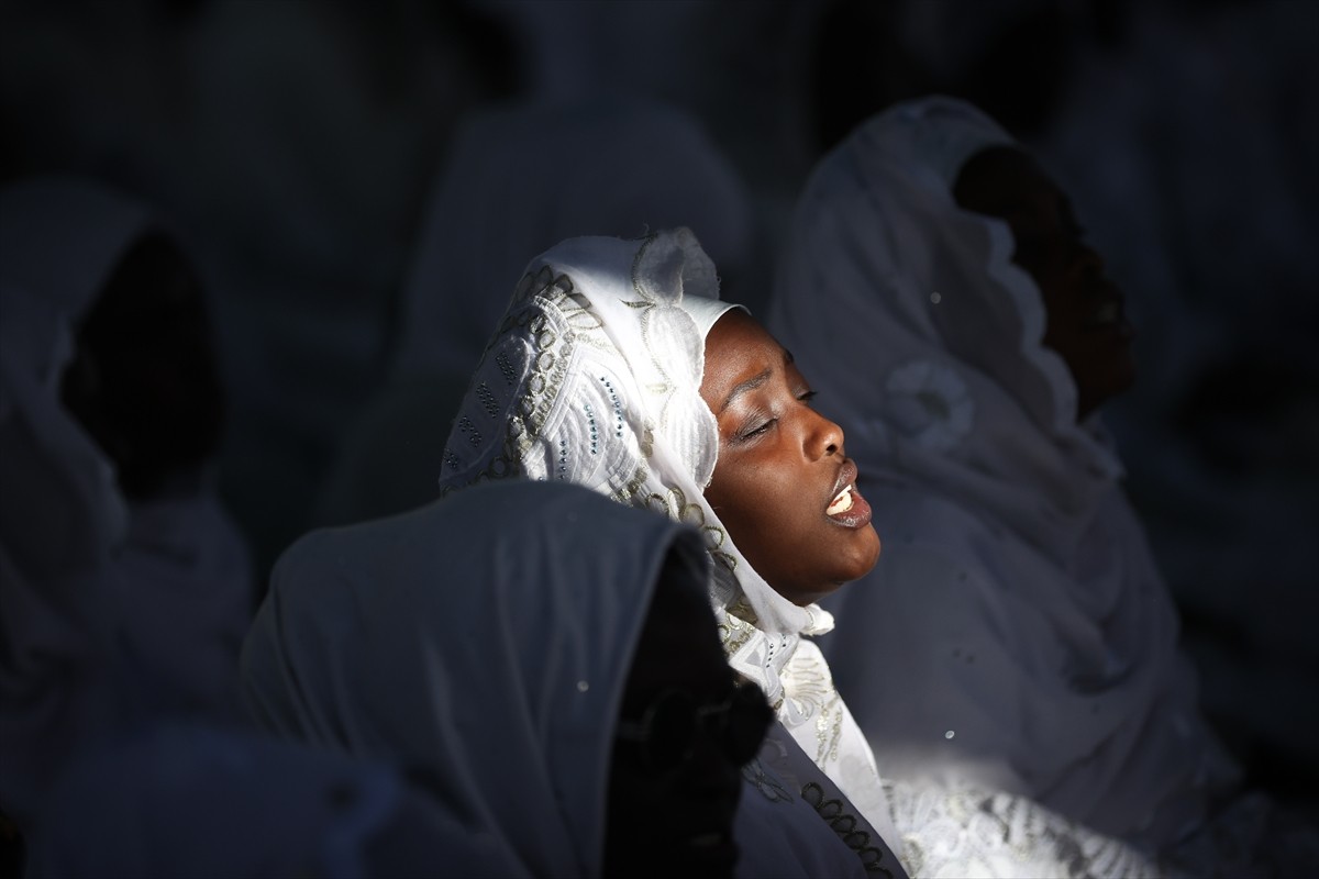 Senegal'e özgü Layene tarikatının takipçileri, tarikatın kurucusu Seydina Limamou Laye'nin...