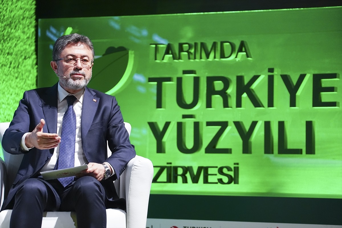 Tarım ve Orman Bakanı İbrahim Yumaklı, İstanbul Finans Merkezi'nde düzenlenen Tarımda Türkiye...