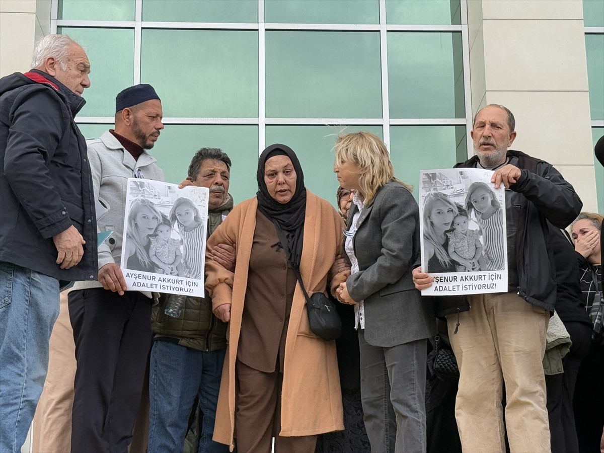 Tekirdağ'ın Şarköy ilçesinde eski eşini bıçaklayarak öldüren tutuklu sanık, ağırlaştırılmış...