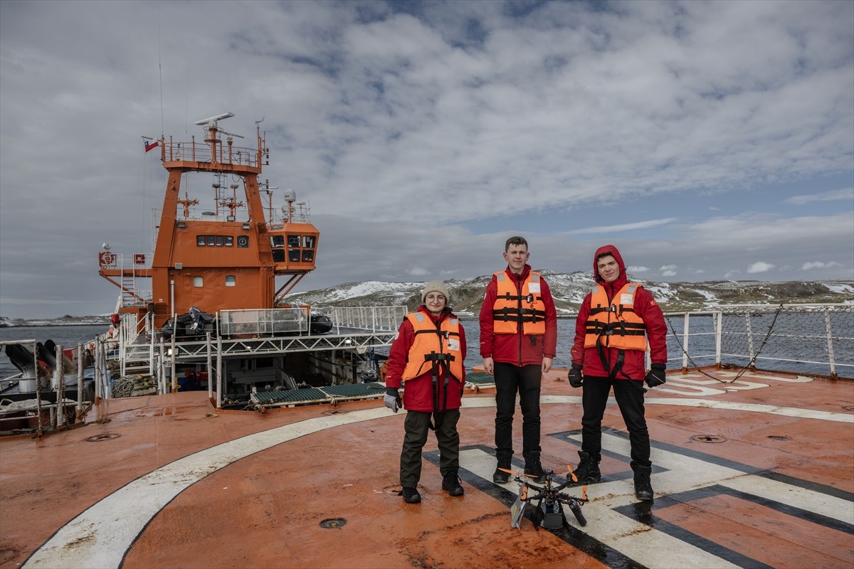 TEKNOFEST TÜBİTAK 2204-C Kutup Araştırma Projeleri Yarışması Yer Bilimleri kategorisinde birinci...