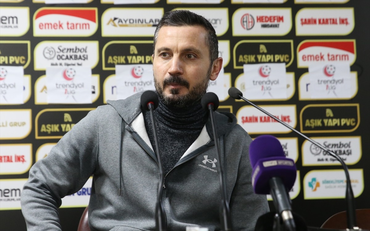 Trendyol 1. Lig'in 24. haftasında Şanlıurfaspor, evinde Sakaryaspor'a 1-0 mağlup oldu....