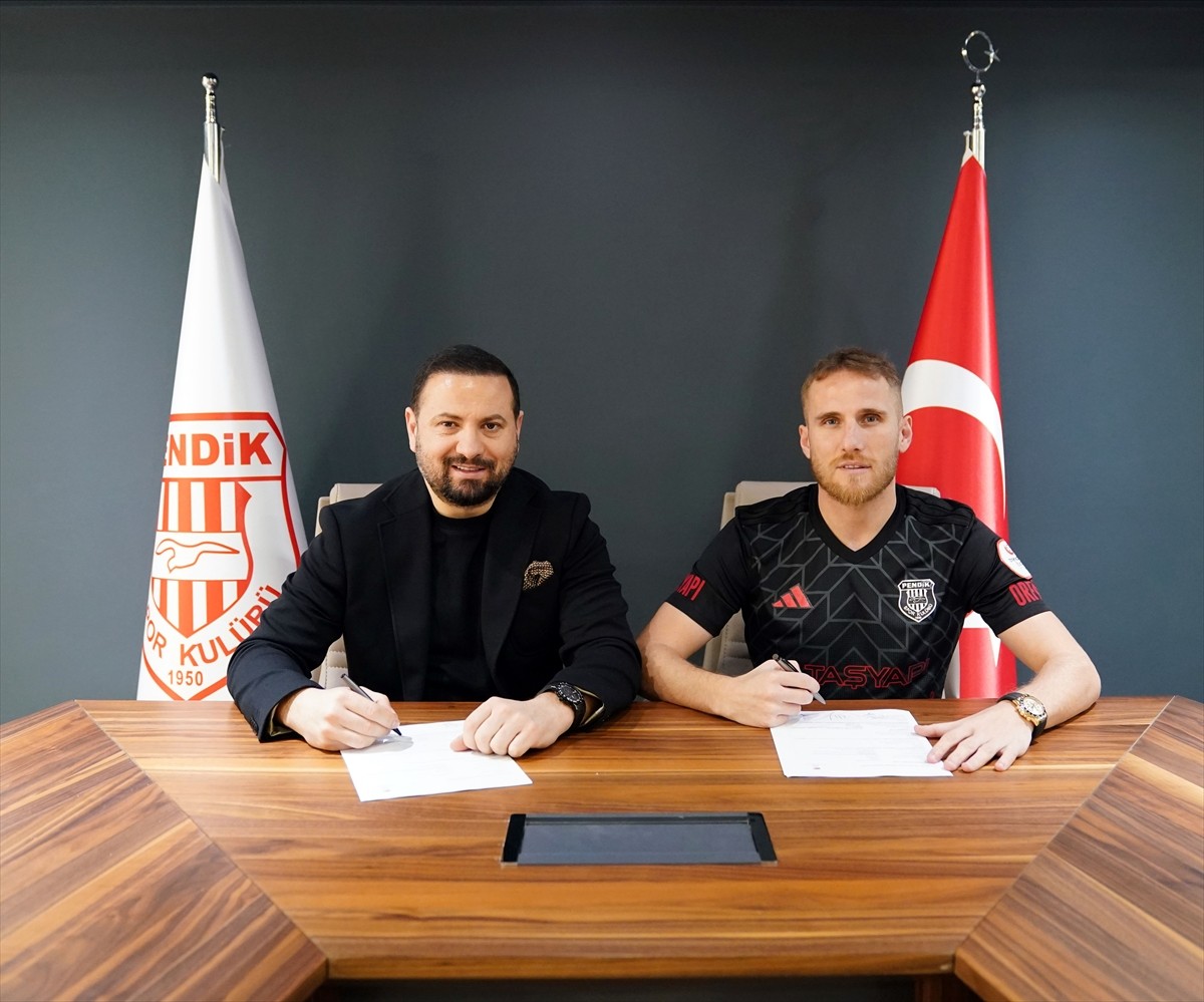 Trendyol 1. Lig ekiplerinden Siltaş Yapı Pendikspor, 34 yaşındaki Samu Saiz'i transfer ettiğini...