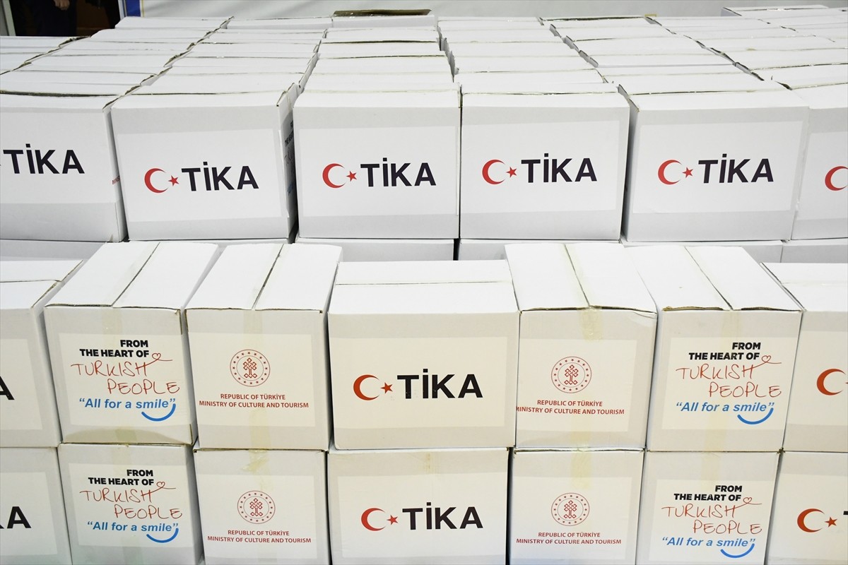 Türk İşbirliği ve Koordinasyon Ajansı Başkanlığı (TİKA), ramazan dolayısıyla Arnavutluk'ta yetim...