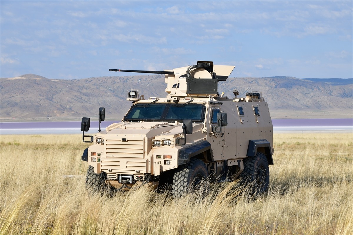 Türkiye'nin zırhlı kara aracı üreticilerinden Nurol Makina'nın ürettiği Ejder Yalçın'ın EWB...