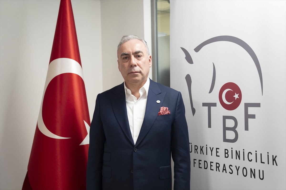  Türkiye Binicilik Federasyonu Milli Takımlar Sorumlusu Ata Zorlu, AA muhabirine binicilikteki...