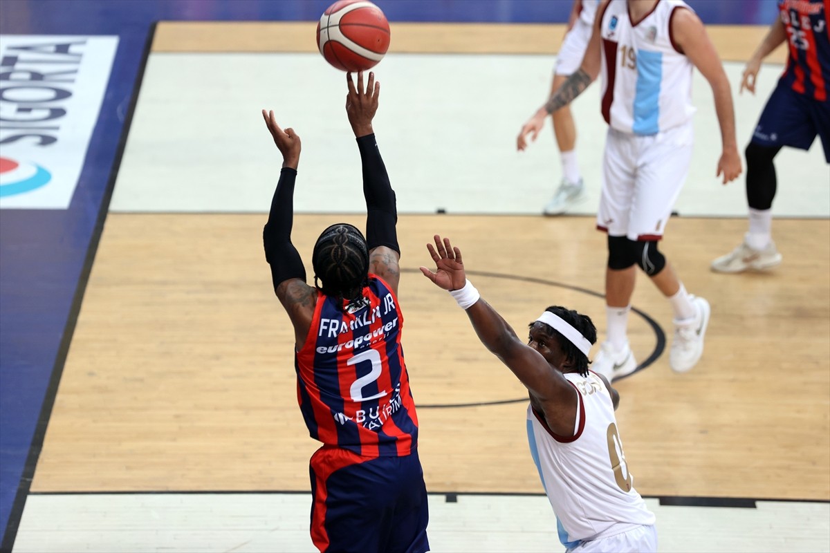 Türkiye Sigorta Türkiye Basketbol Ligi'nin 25. haftasında Trabzonspor ile Carpartner TED Ankara...