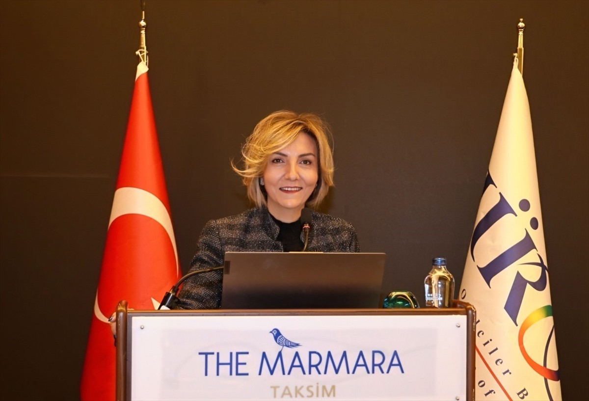 TÜROB'un "Aylık Bilgilendirme Toplantısı ve Geleneksel Öğle Yemeği" etkinliği, Beyoğlu Kaymakamı...