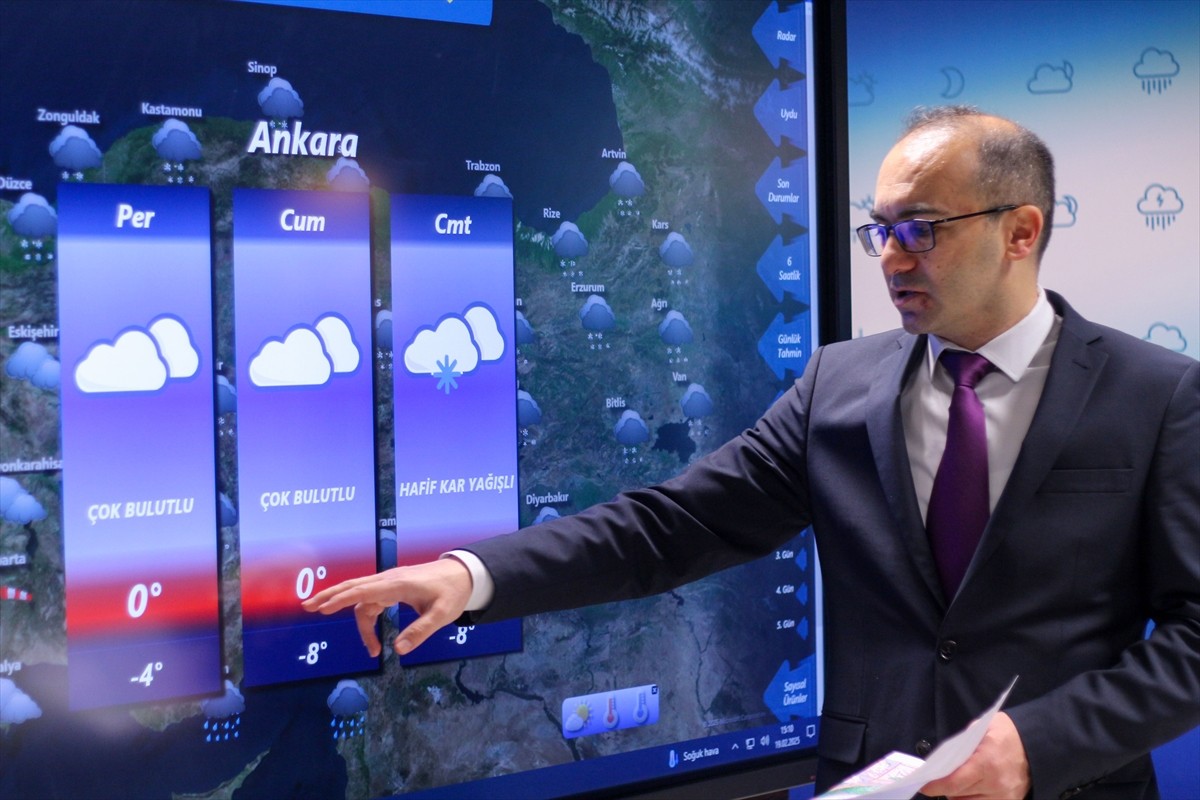 Yurt genelinde sıcaklıklar mevsim normallerinin 3 ila 5 derece üzerinde seyredecek ve hafta sonu...