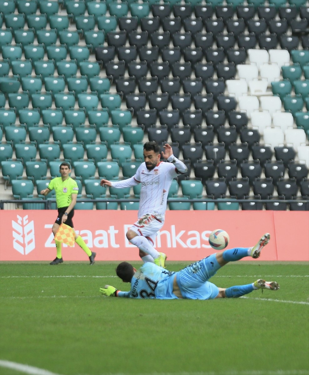Ziraat Türkiye Kupası ikinci haftasında Kocaelispor ile Net Global Sivasspor, Yıldız Entegre...