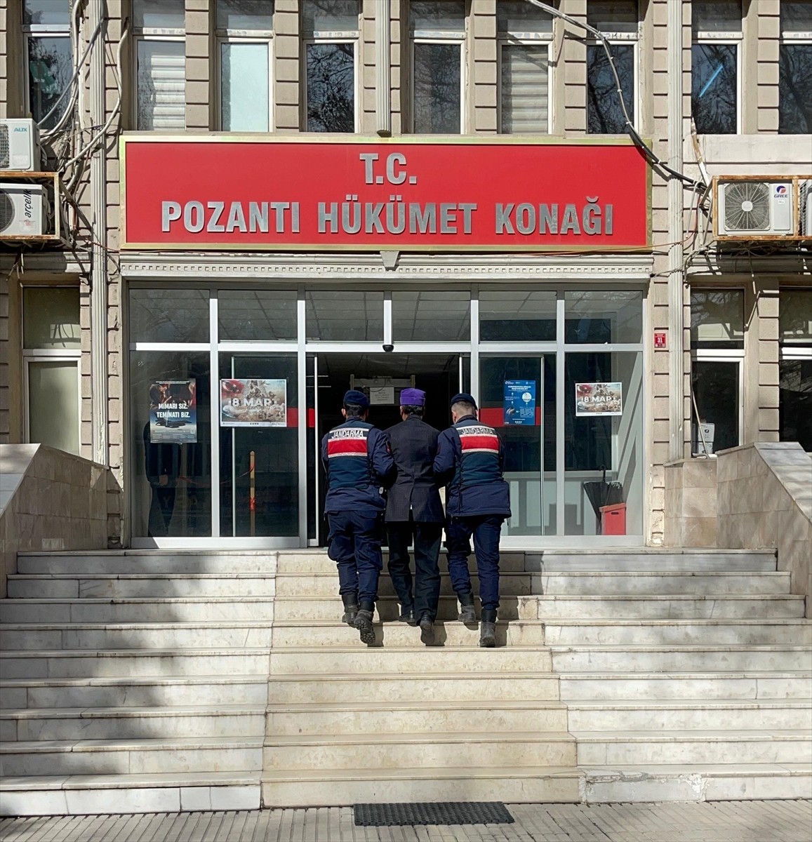 Adana'nın Pozantı ilçesinde, "kasten adam öldürme" suçundan 25 yıl 5 ay kesinleşmiş hapis...