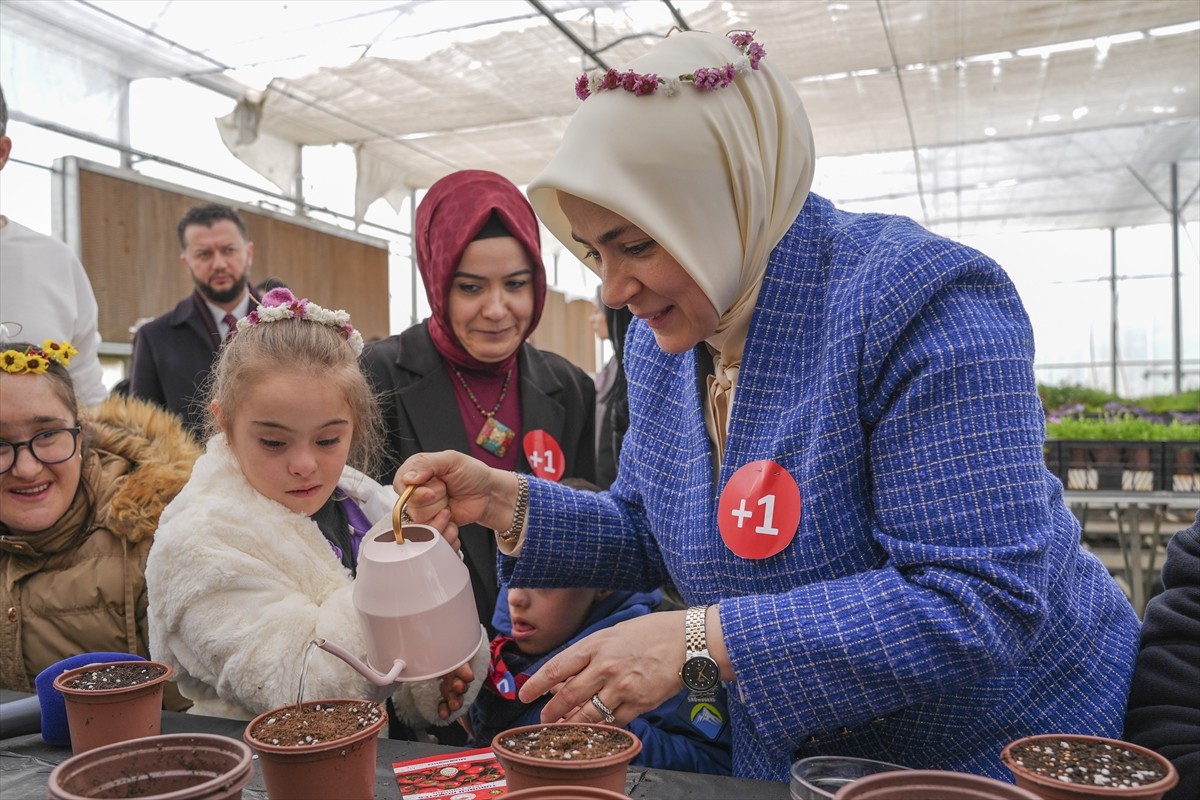 AK Parti Genel Merkez Kadın Kolları Başkanı Tuğba Işık Ercan, 21 Mart Dünya Down Sendromu...