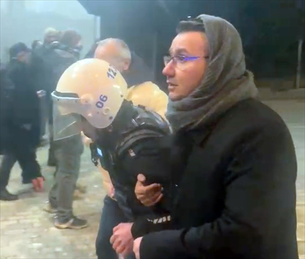 Ankara'da, İstanbul Büyükşehir Belediyesine (İBB) yönelik yolsuzluk ve terör soruşturması...