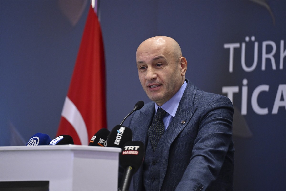 Avrupa'nın en büyük ayakkabı fuarı olma özelliği taşıyan 72. Uluslararası Ayakkabı Moda (AYMOD)...