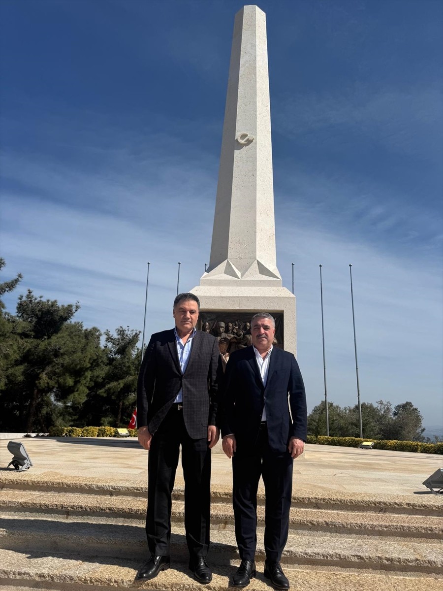 Çanakkale Savaşları sırasında 1915'te yapılan muharebelerde şehit olan Azerbaycanlı askerlerin...