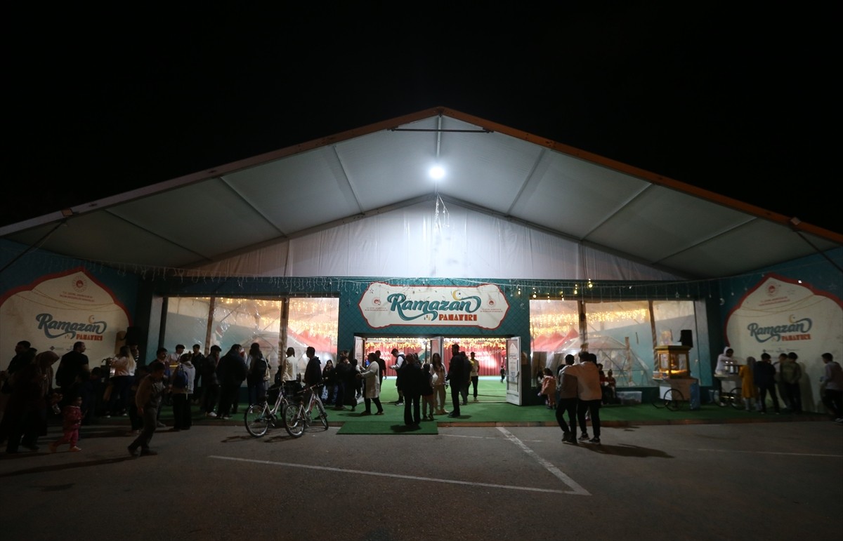 Çevre, Şehircilik ve İklim Değişikliği Bakanlığınca, Hatay'ın İskenderun Ramazan Panayırı...