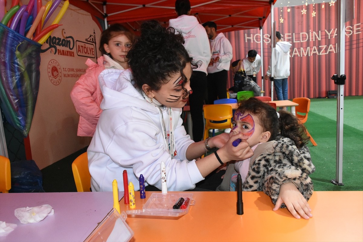 Çevre, Şehircilik ve İklim Değişikliği Bakanlığınca, Malatya'da Ramazan Panayırı kuruldu. Çocuklar...