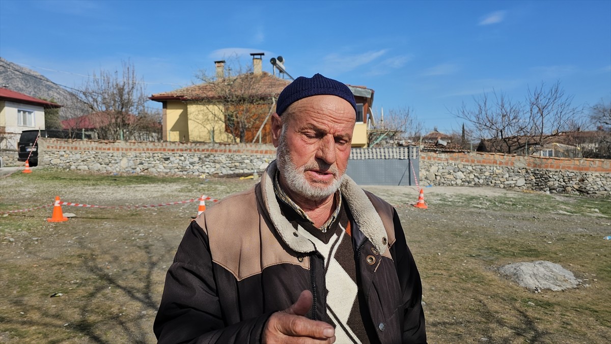 Çorum'un Kargı ilçesinde evine girdikleri kadını öldüren gaspçılar, kadının altınlarını alıp...