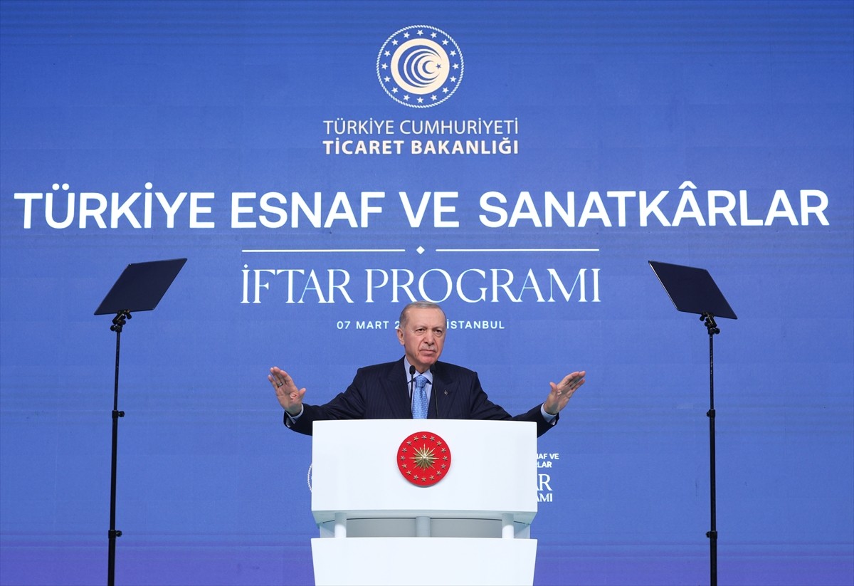 Cumhurbaşkanı Recep Tayyip Erdoğan, Yenikapı Kadir Topbaş Gösteri ve Sanat Merkezi'nde düzenlenen...