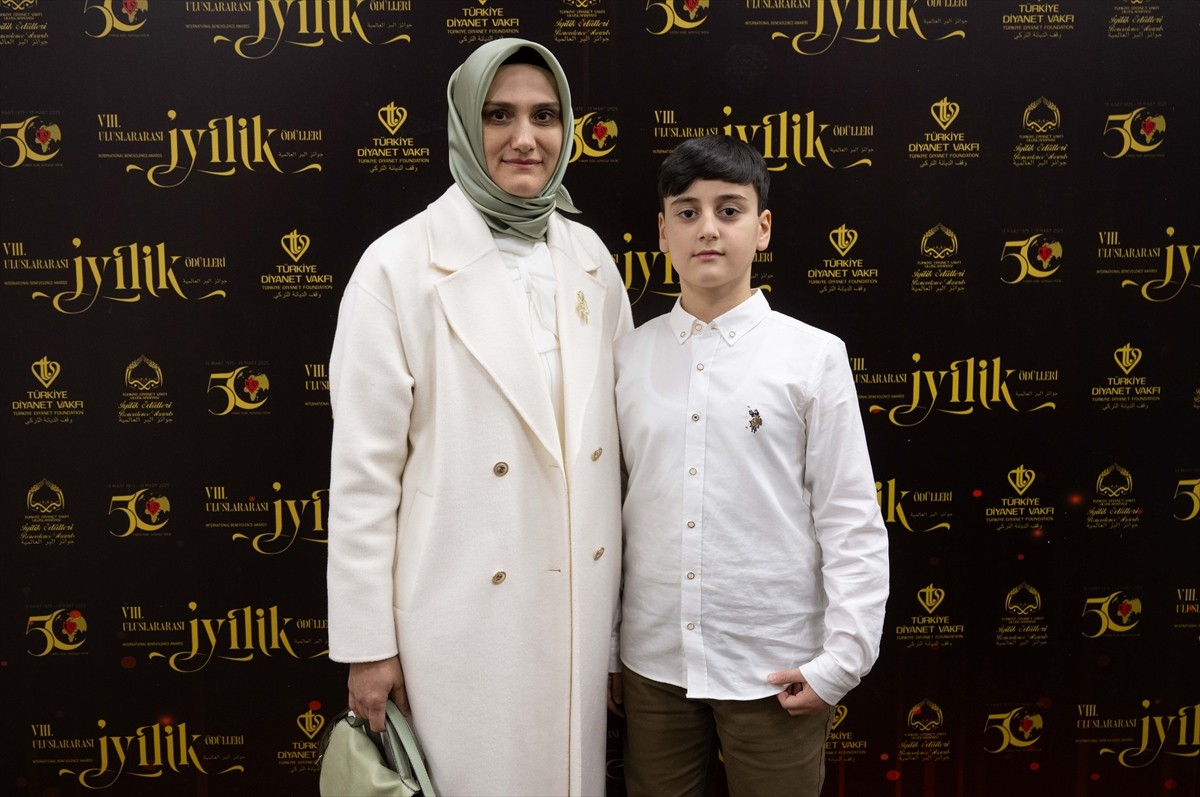 Diyanet İşleri Başkanlığınca, Türkiye Diyanet Vakfı (TDV) 8. Uluslararası İyilik Ödülleri'nin...