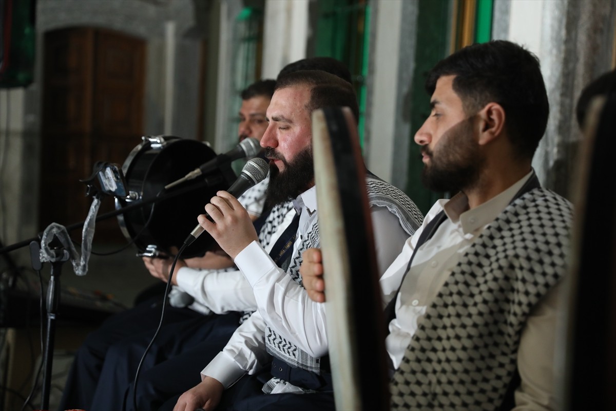 Irak'ın Erbil kentinde Altunköprü Katliamı'nın 34. yılı nedeniyle hayatını kaybedenleri anmak için...