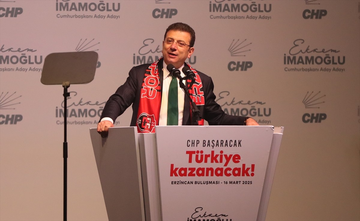 İstanbul Büyükşehir Belediye Başkanı Ekrem İmamoğlu, CHP'nin cumhurbaşkanı adayını belirlemek için...