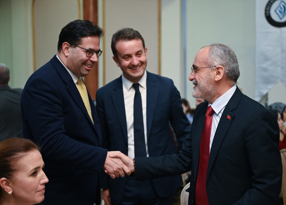 Kültür ve Turizm Bakanlığının desteğiyle, Yerli Düşünce Derneği tarafından hazırlanan "VAVEYLA:...