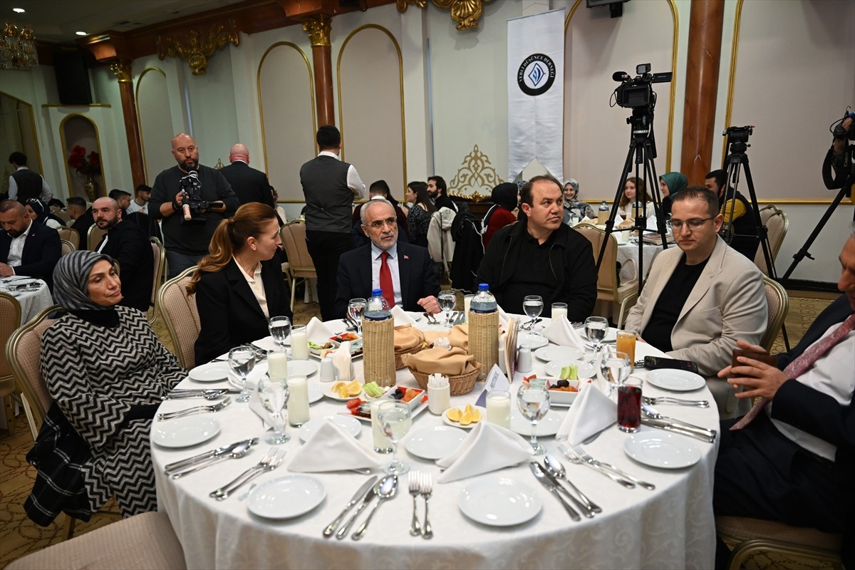 Kültür ve Turizm Bakanlığının desteğiyle, Yerli Düşünce Derneği tarafından hazırlanan "VAVEYLA:...