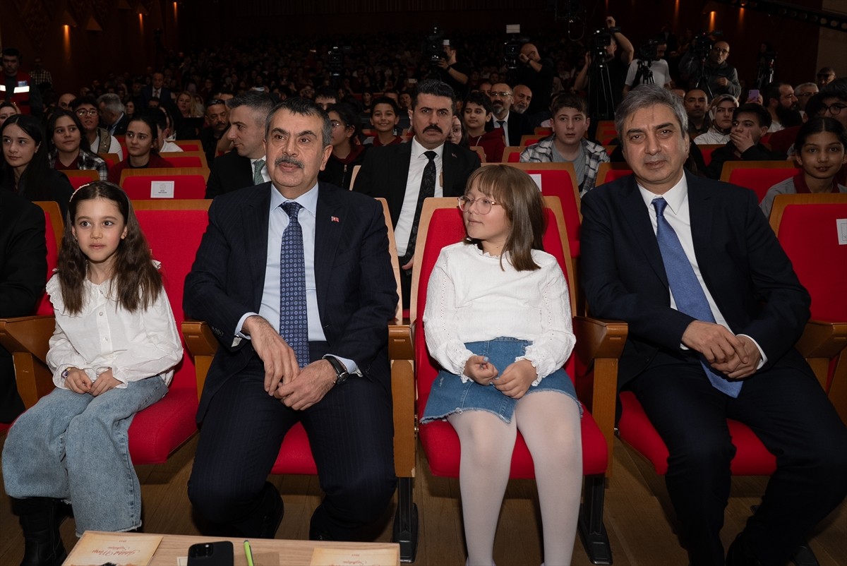 Milli Eğitim Bakanı Yusuf Tekin, CSO Ada Ankara Tarihi Salon'da Milli Eğitim Bakanlığınca...