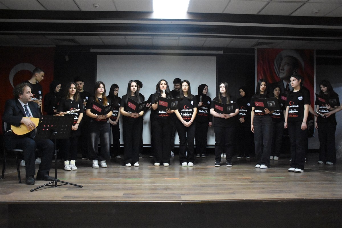 Özbekistan'ın başkenti Taşkent'te "12 Mart İstiklal Marşı'nın Kabulü" ile "18 Mart Şehitleri Anma...