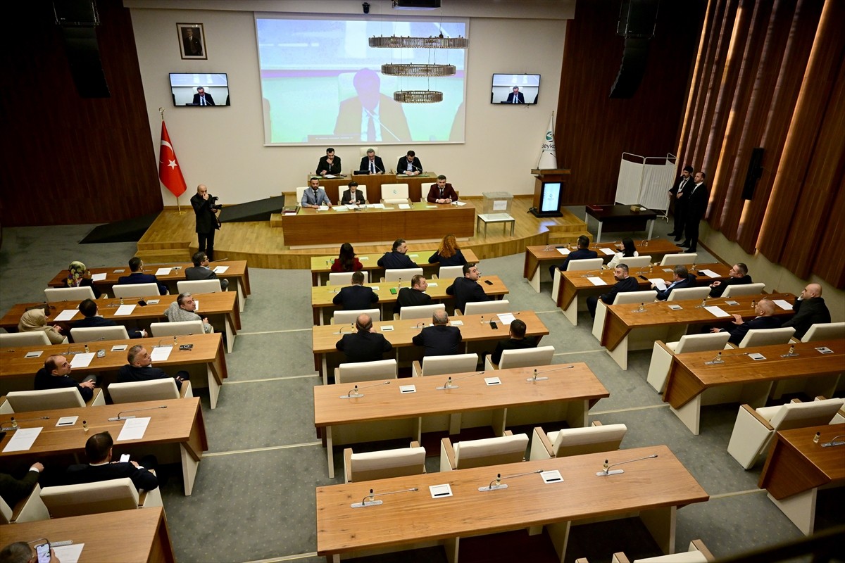 "İhaleye fesat karıştırma" suçundan yürütülen soruşturma kapsamında tutuklanmasının ardından...