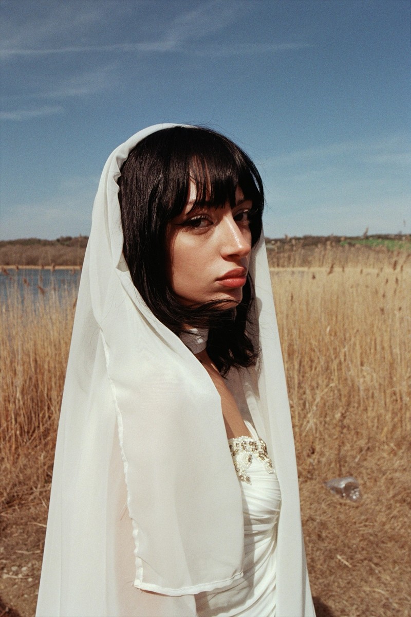 "Tek Başına", "Dengesiz", "Anlamazdın", "Alamet" ve "Bana Bi Yolunu Bul" gibi birçok parçaya imza...