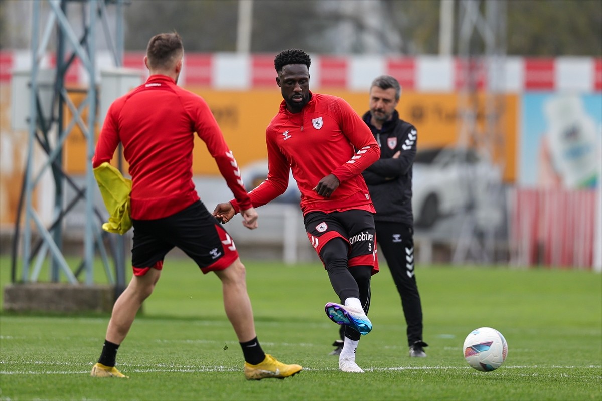 Reeder Samsunspor, Trendyol Süper Lig'in 29. haftasında sahasında oynayacağı Kasımpaşa...