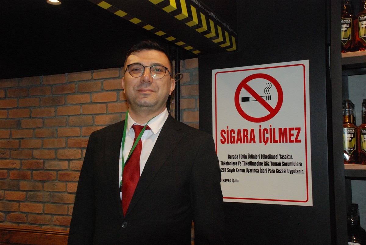 Sağlık Bakanlığı ekipleri, Eskişehir'de farklı illerden gelen çapraz denetim personeliyle kafe ve...