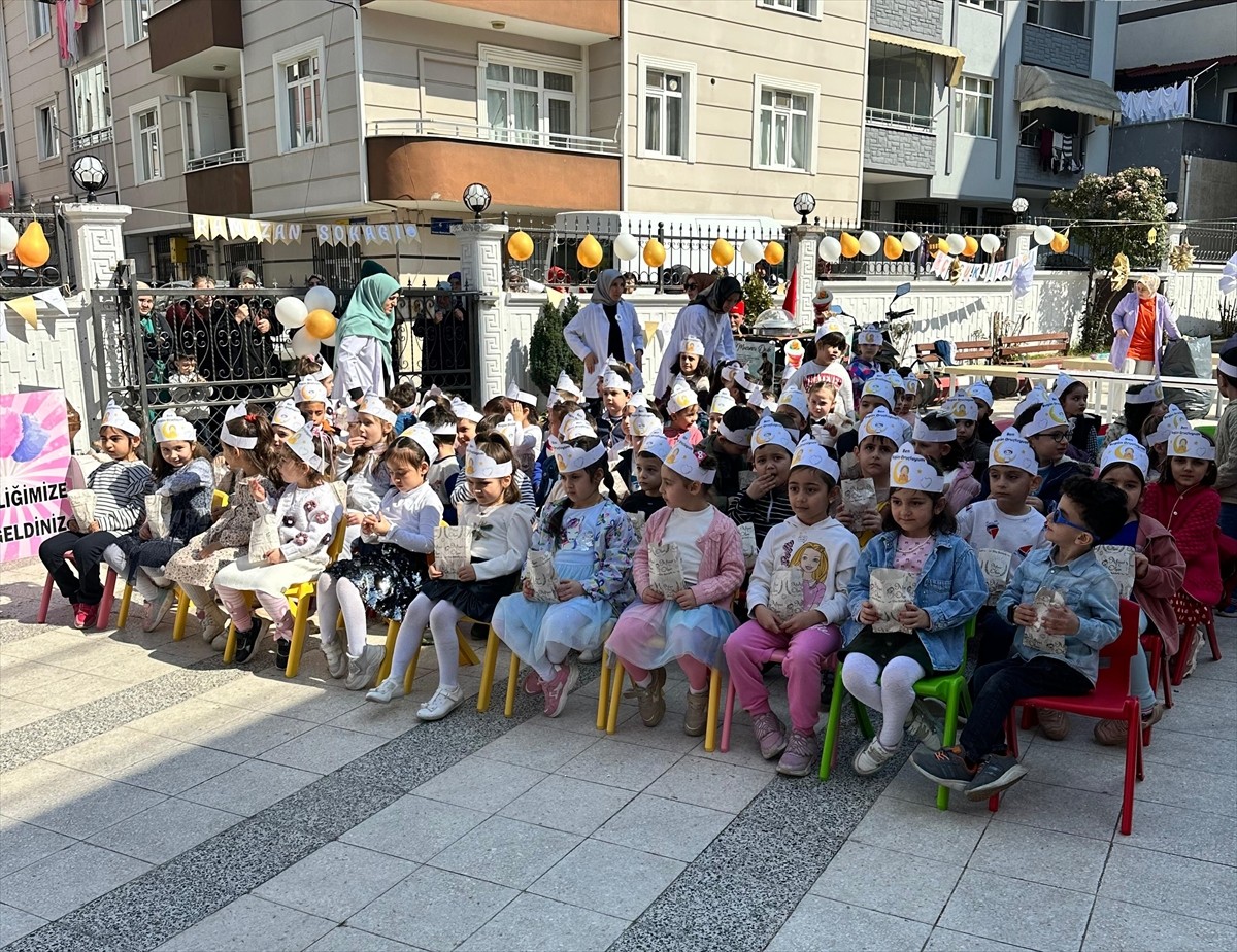 Samsun'da çocuklara ramazan ayının atmosferini yaşatmak ve onları oruç tutmaya alıştırmak amacıyla...