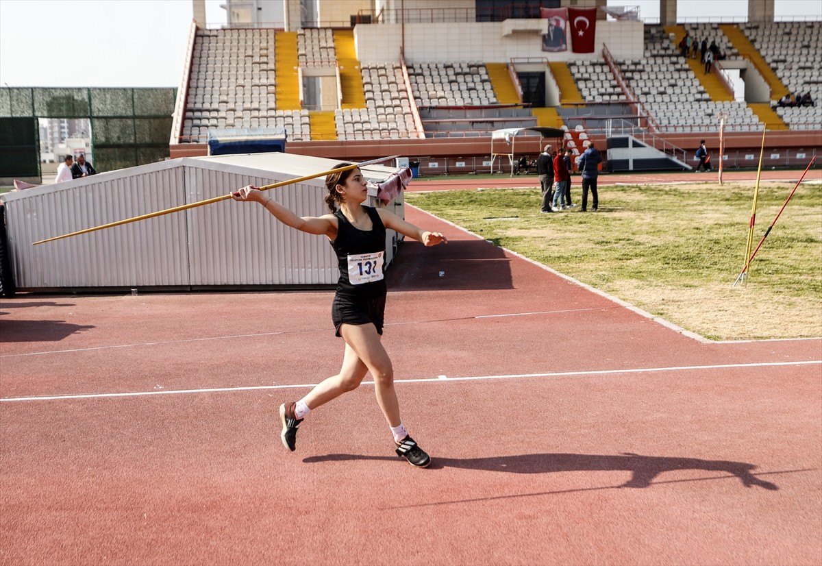 Seyfi Alanya Kış Atmalar Türkiye Şampiyonası ve Atmalar Kupası Yarışları, Mersin'de başladı....