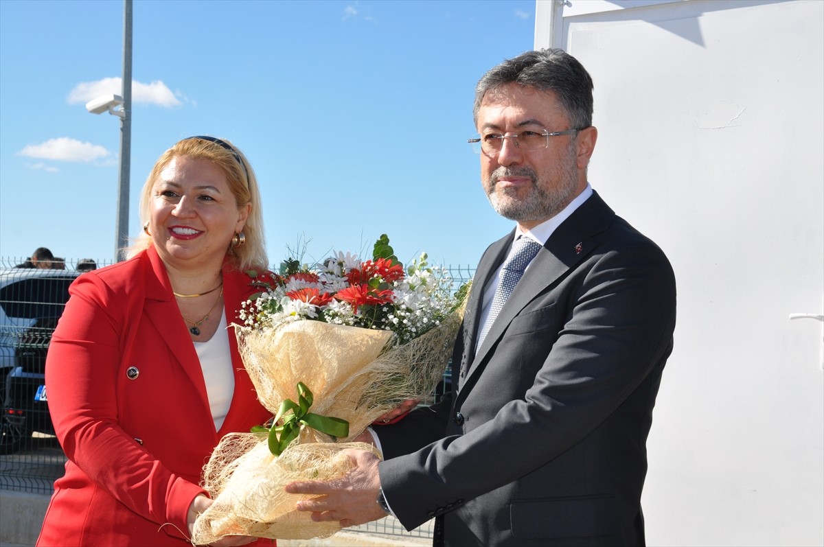 Tarım ve Orman Bakanı İbrahim Yumaklı, Eskişehir’in Mahmudiye ilçesindeki Geçiş Kuşağı Tarımsal...