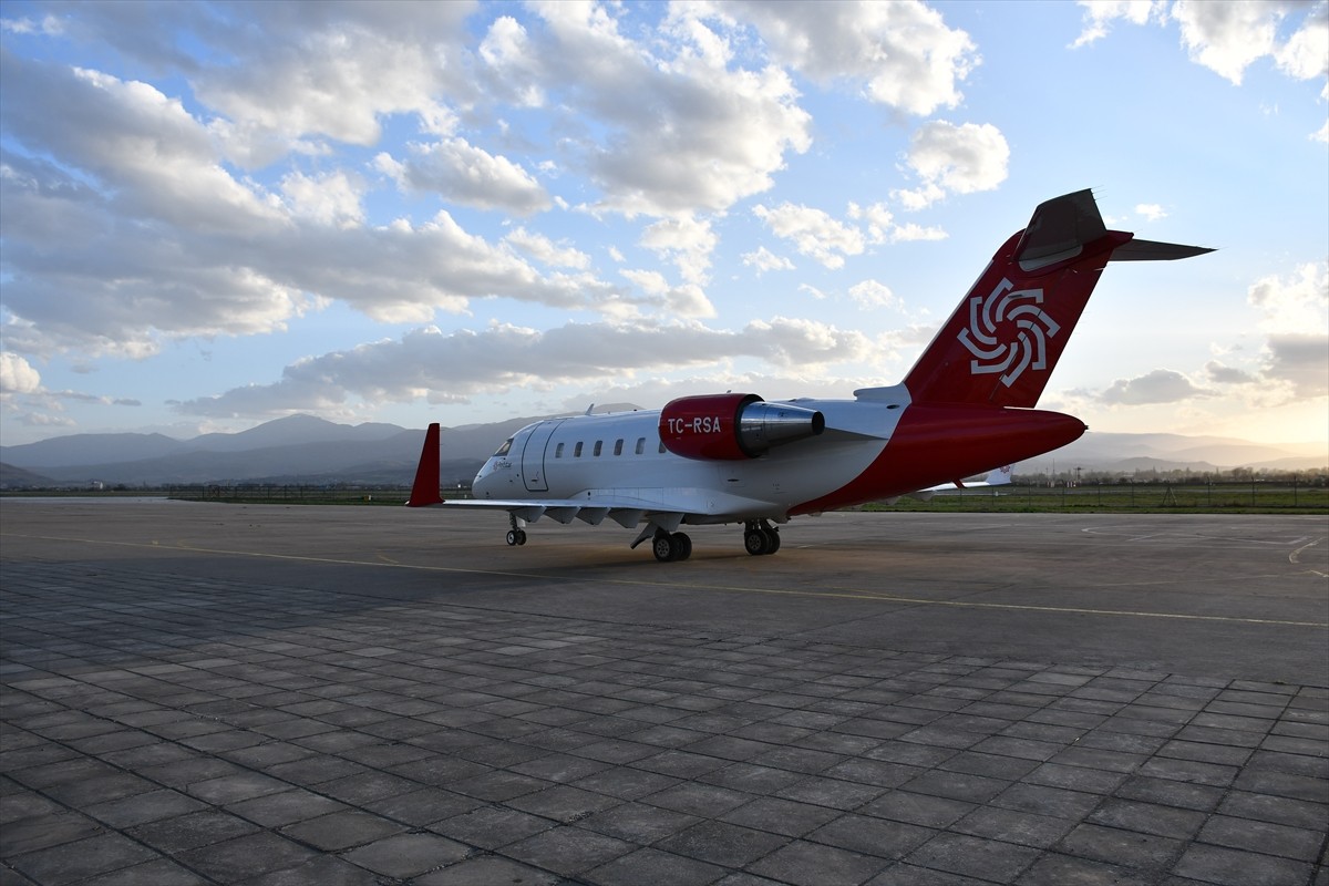 Türkiye'nin, Kuzey Makedonya'nın doğusundaki Koçani kentindeki gece kulübünde çıkan yangında...