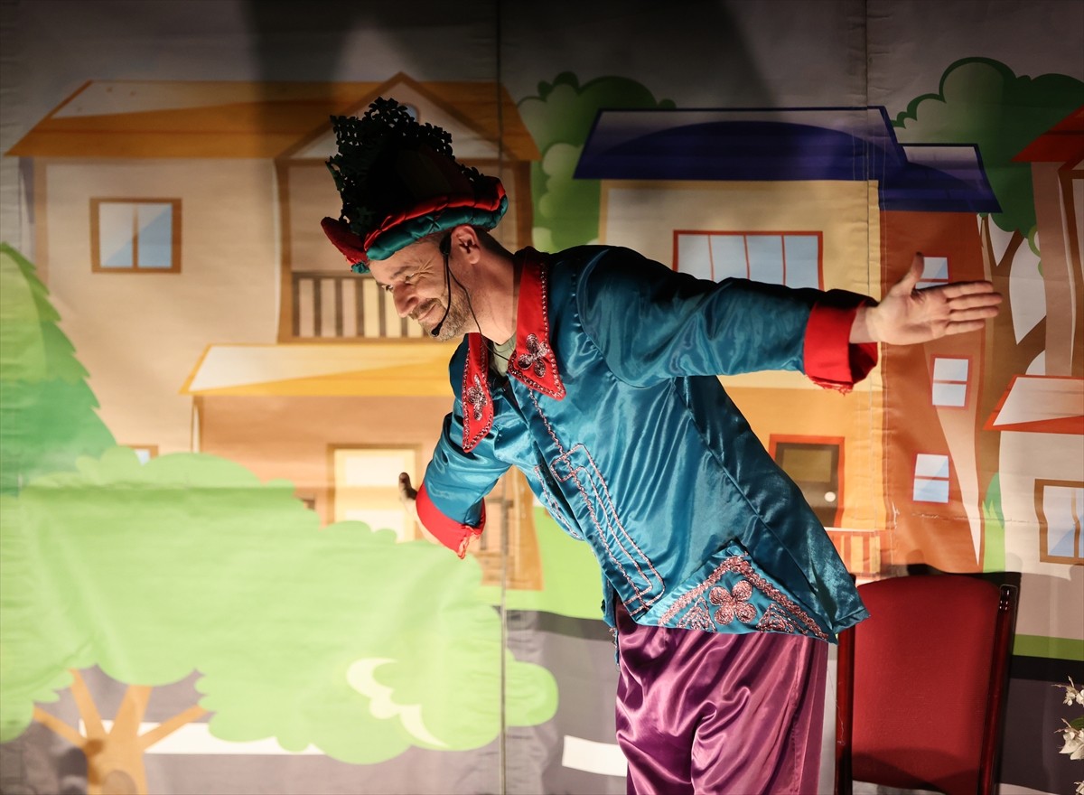 Türkiye Diyanet Vakfı (TDV) Etimesgut Şubesince yetim çocuklar ve ailelerinin katılımıyla "Yetim...