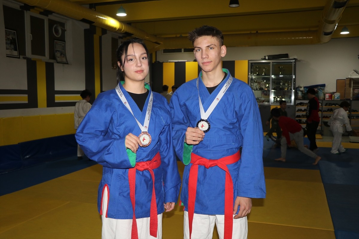 Türkiye Gelişmekte Olan Spor Branşları Federasyonu tarafından Burdur'da düzenlenen Gençler Türkiye...