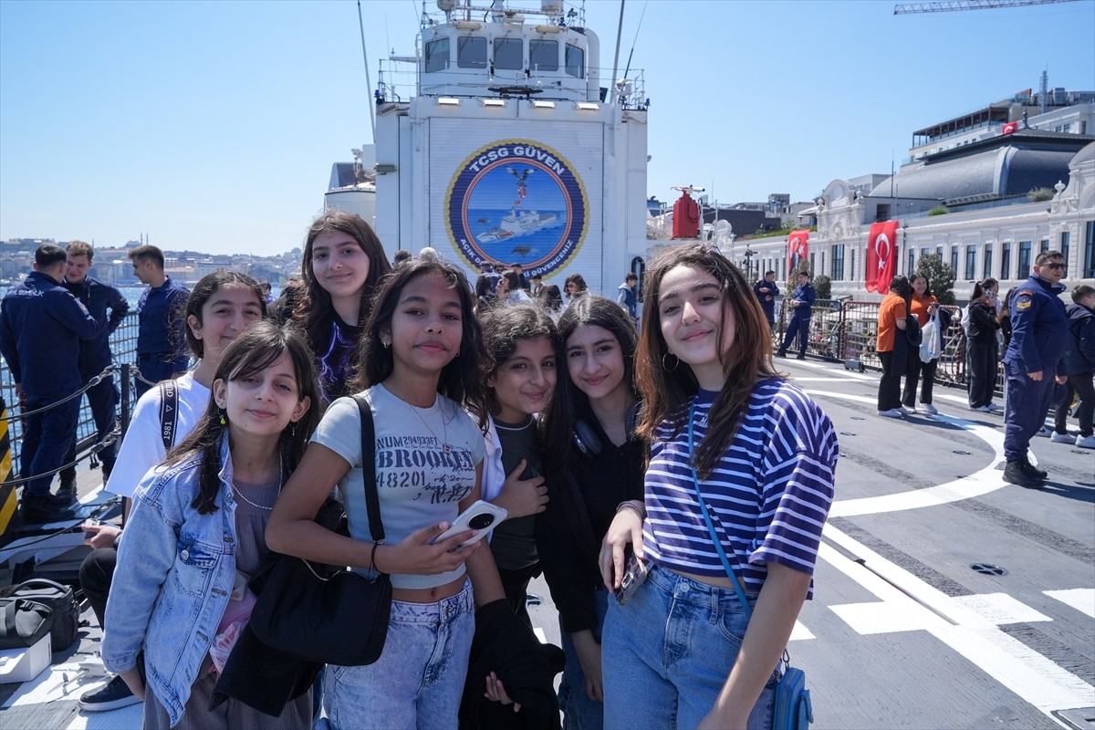 23 Nisan Ulusal Egemenlik ve Çocuk Bayramı kapsamında, Türkiye'nin dört bir yanından İstanbul’a...