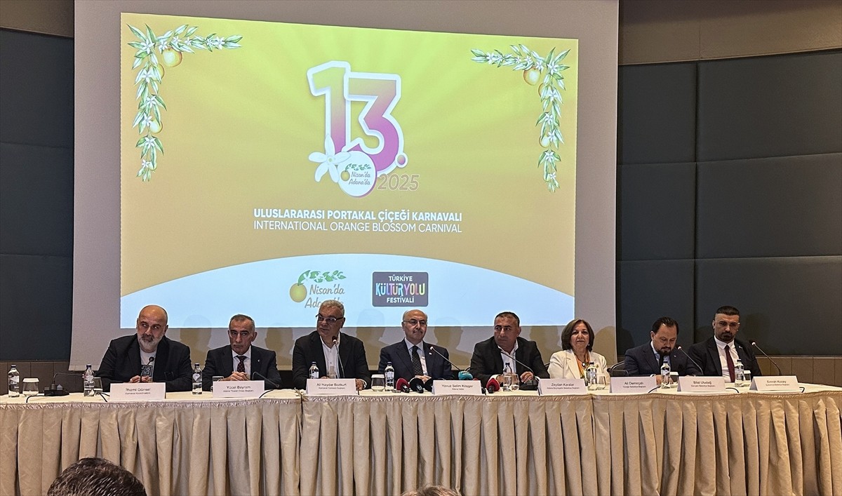 Adana'da Kültür ve Turizm Bakanlığınca düzenlenen "Türkiye Kültür Yolu Festivali"nin ilk durağı...