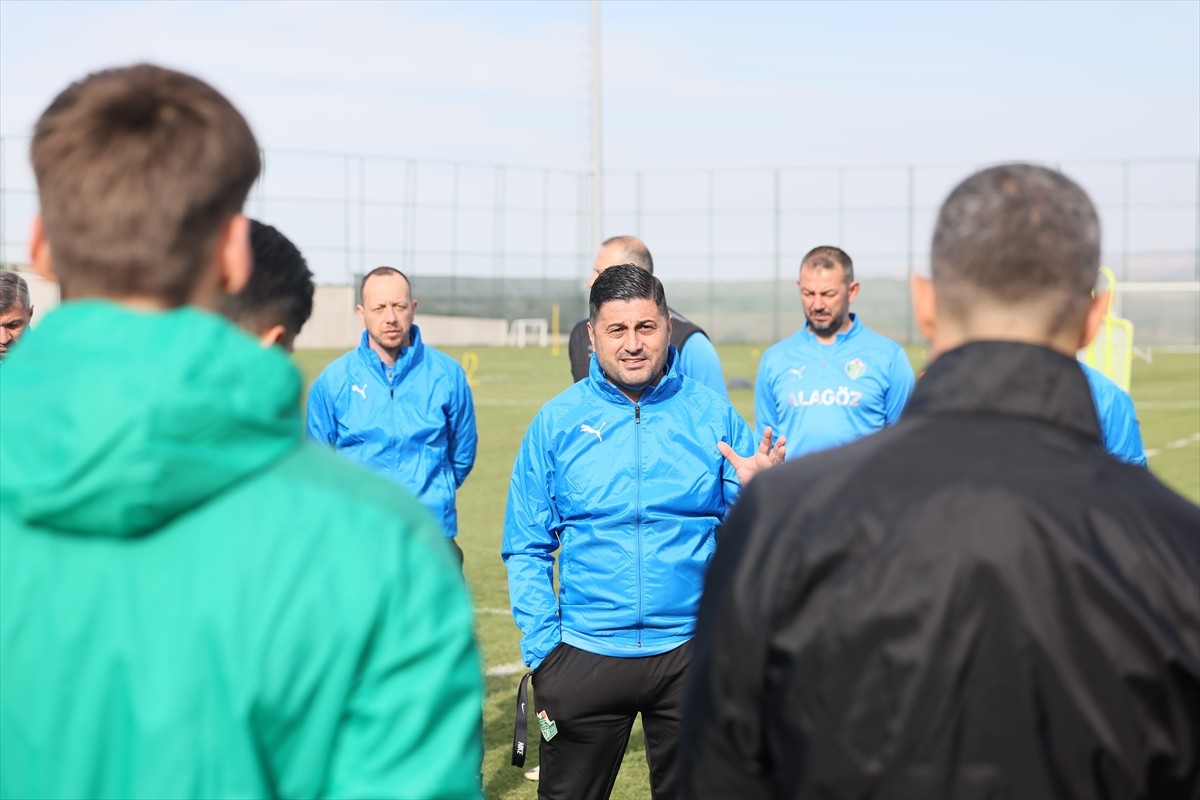 Alagöz Holding Iğdır FK, Trendyol 1. Lig'in 37. haftasında 4 Mayıs Pazar günü sahasında...