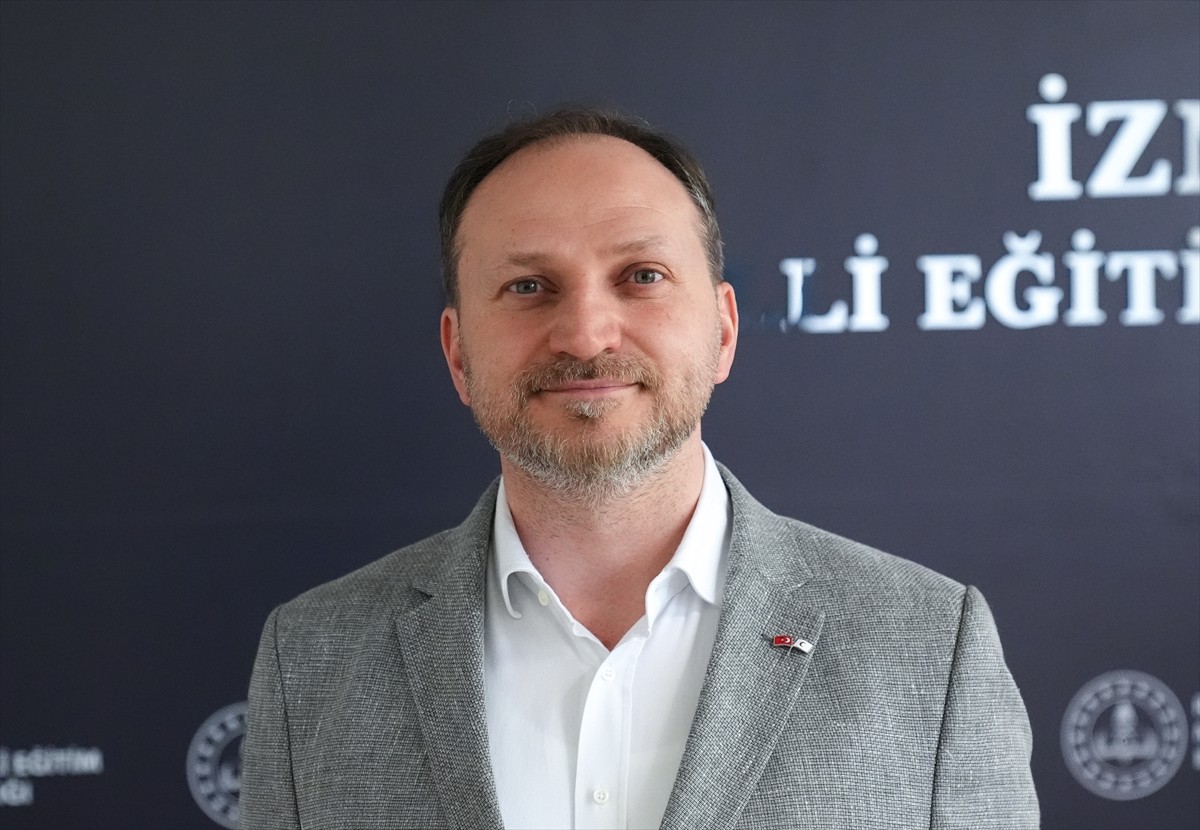 Alkol ve uyuşturucu bağımlılığına karşı 1920'de kurulan Yeşilay, başta çocuk ve gençler olmak...