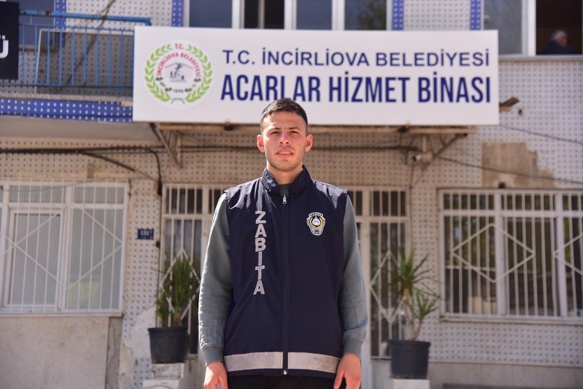 Aydın'ın İncirliova ilçesindeki Acarlar Mahallesi'nde yaşayan futbolcu İlhan Orcan, karaciğer...