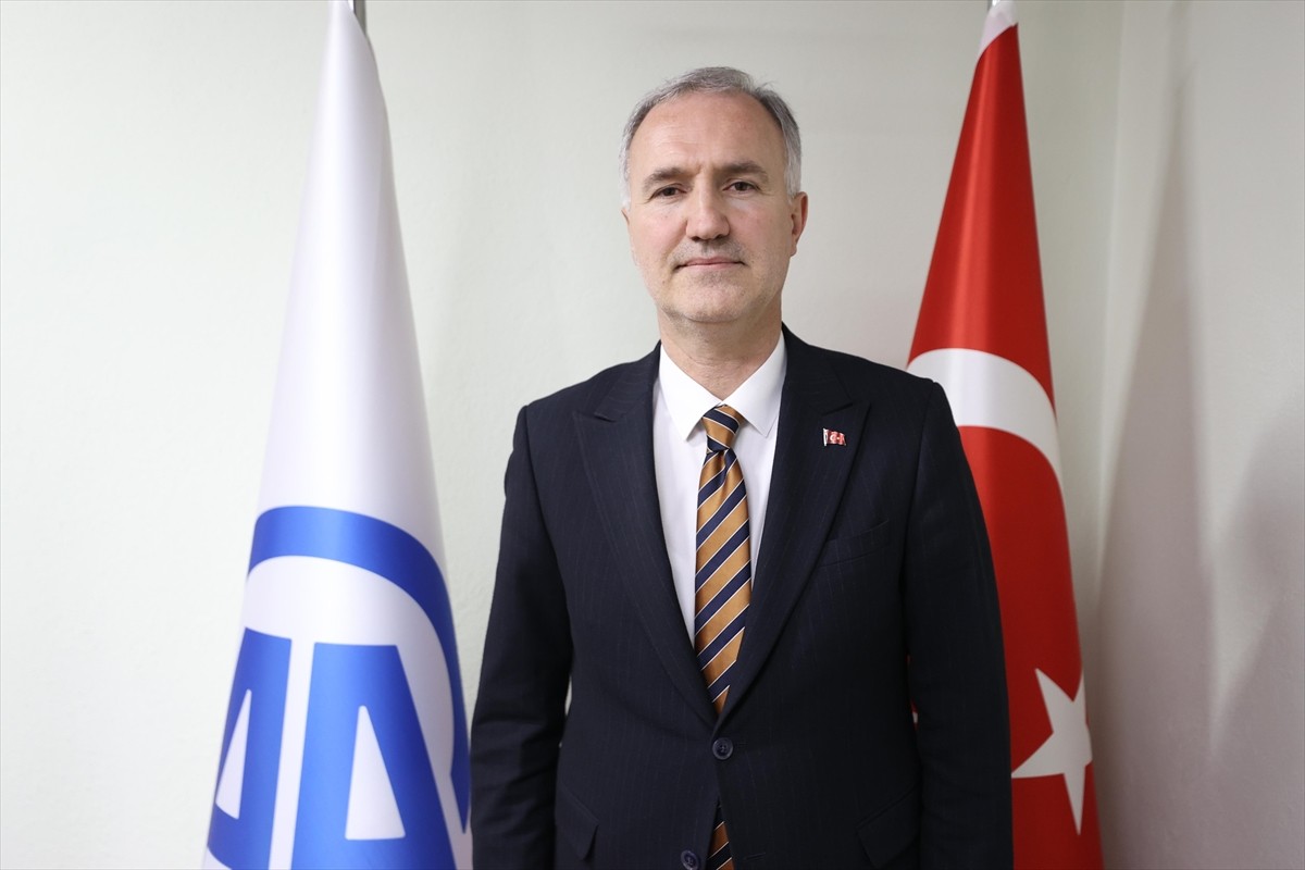 Bursa'da yarın kapılarını açacak 52. Uluslararası İnegöl Mobilya Fuarı (MODEF), dünyada özellikle...