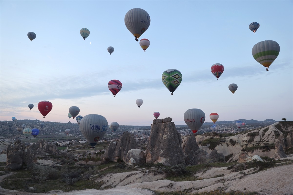 Dünyada uçuş günü ve yolcu sayısı bakımından sıcak hava balonculuğunun merkezi kabul edilen...