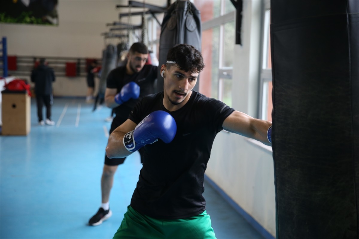 Erkek Boks Milli Takımı, Litvanya, Belçika, İran ve Almanya'daki turnuvaların hazırlıklarını...