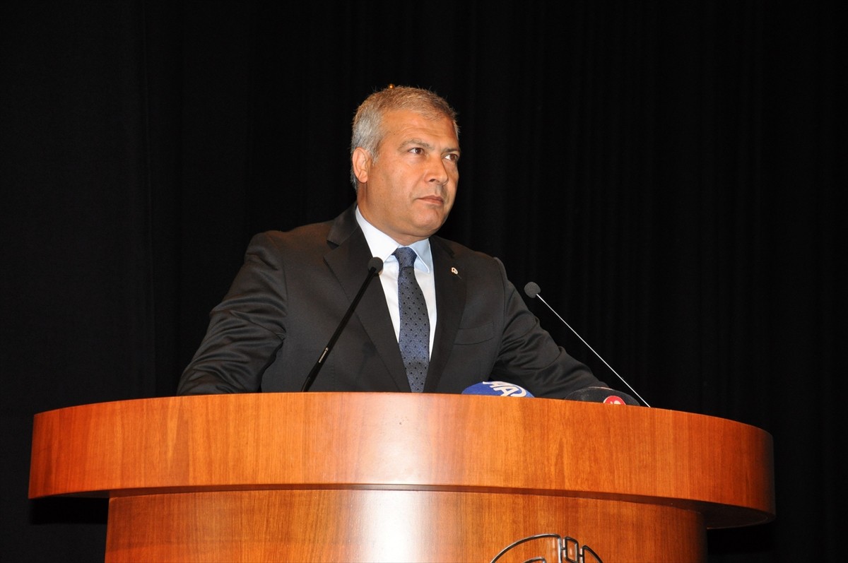 Eskişehir'de Cumhurbaşkanlığı İletişim Başkanlığı ve Anadolu Üniversitesi Dezenformasyonla...