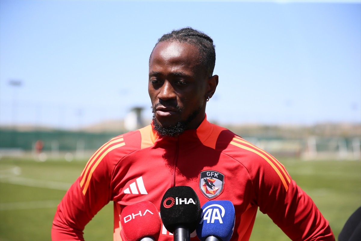 Gaziantep FK'nin Ganalı futbolcusu Emmanuel Boateng, Trendyol Süper Lig'in 32. haftasında...